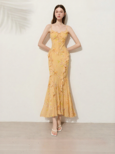 D-PLAY | Resort Style Ruffled Mermaid Dress