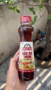 Dầu mè thơm Meizan Chai 250ml - Hương mè thơm đặc trưng giúp món ăn thêm hấp dẫn