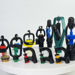 Các loại béc tưới phun mưa phổ biến béc tưới cây phun mưa Béc tưới cây hiệu quả cho rau màu cây ảnh cây ăn quả Béc xoay tưới 360 độ Chất liệu nhựa cao cấp độ bền cao Tưới cây tiết kiệm nước