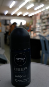 NIVEA MEN DEEP DARKWOOD DEODORANT ROLL ON 50ML (08/2027)