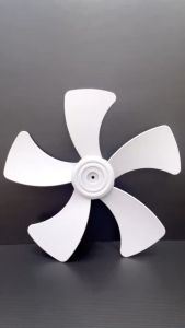 ใบพัดลม 18" Mira 18 นิ้ว (อุตสาหกรรม ใบขุ่น 5 ใบพัด) แกน8มิล