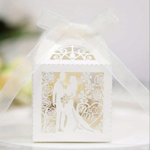 50pcs hollow gift box exquisite lover wedding gift box candy chocolate packaging box party decoration products