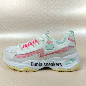SKECHERS DLITES 4.0 WOMENS/SEPATU WANITA/SEPATU FITNESS SHOES/WANITA/SKECHERS DLITES 4.0 WOMENS FITNESS