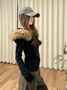 SUHUIQIAN | Slim Fit Hooded Fur Collar Winter Coat Short Length With Waist Tuck Fluff Padding Warmth Female Styling