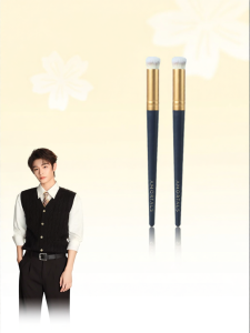 AMORTALS | Concealer Makeup Brush for Detail Round Flat Angled