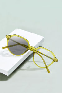 Photochromic Reading SunglassesUltra-light TR90 Frame Anti UV/Eyestrain/Glare Hard & Multi-coated LensStylish Readers Women