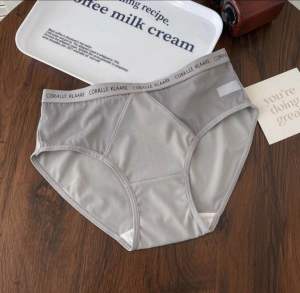 ✨Quần lót nữ cotton cao cấp kiểu Cá tính cạp lưng nhỏ siêu co giãn dễ mặc (hình thật ở cuối cùng) #Mã A33