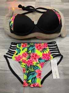 Bikini 2 mảnh quần lưng cao đồ bơi đi biển SIZE M đi biển đi bơi mùa hè