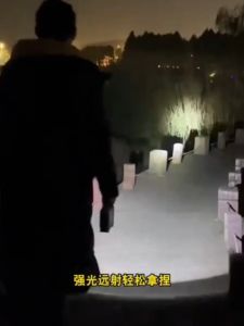 ไฟฉายไฟ LED การตั้งแคมป์ตกปลาเดินป่าNightwalkไฟฉายแบบชาร์จ ไฟฉายแรงสูง ชาร์จพลังงานแสงอาทิตย์ ไฟ ฉาย คาด หัว ไฟฉายคาดหัว ไฟฉายคาดหัวนอกบ้าน ไฟแสงอาทิตย์มัลติฟังก์ชั่น ได้ไฟพกพาพร้อมไฟด้านข้าง ไฟฉายกันน้ำสำหรับบ้าน ไฟคาดหัวแรงสูง ไฟส่องกบ ไฟสายคาดหัว