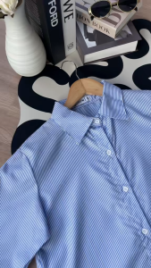 DEEM Baju Kemeja Perempuan Thin Strips Lengan Panjang Blaus Blouse Women Cantik Long Sleeved Shirt