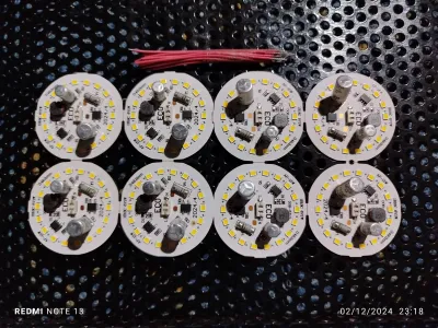 PAKET HEMAT LAMPU LED 12 WAT AC 220 BAHAN ALUMUNIUM LENGKAP DENGAN KABEL PEMBELIAN ISI 8 PCS