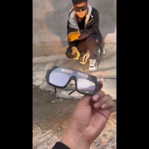 Solar Auto Darkening Welding Goggle Safety Protective Welding Glasses Mask Helmet Eyes Goggles Mask Anti-Flog Anti-glare Goggles