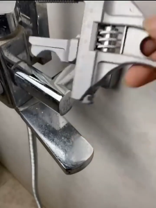 Kunci Ledeng Shock Pas Pipa Inggris Adjustable Wrench Spanner 6-70mm Torsi Multifungsi Serbaguna