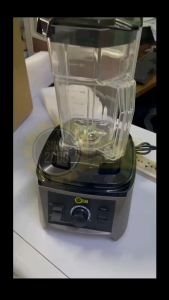 1.5L Capacity Electric Silent Blender with Cover for Business Household Smoothie Juice Maker Stainless Steel Blade Heavy Duty