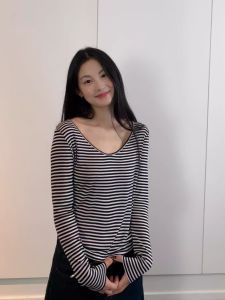 Womens Wool Blend Knitted Long Sleeve T-Shirt Loose Fit Slimming Style Striped Base Layer Top Outerwear Innerwear Versatile