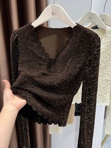 Chic Coffee Brown Fleece V-neck Lace Base Shirt Womens 2025 New Autumn Winter Long Sleeve Inner Wear Top Korean Style Slim Fit