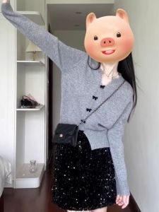 เสื้อสเวตเตอร์ถักคอวีแขนยาวผู้หญิง สไตล์เกาหลี ทรงสลิมฟิต ผ้าขนสัตว์บาง เสื้อชั้นใน แฟชั่นฤดูใบไม้ร่วง/ฤดูหนาว