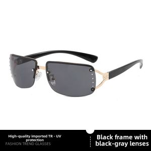 UV Protection Retro Stylish Sunglasses
