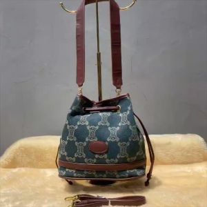 Tas Bucket Wanita Import, Tas Selemoang Wanita Kulit Pu, dan Tas Serut Cewek Terbaru