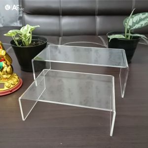 ชั้นวางโมเดล ชั้นอะคริลิคใส ทรง U ได้ 2 ชิ้น ขนาดตามภาพ หนา 3 มิล (S4S5)