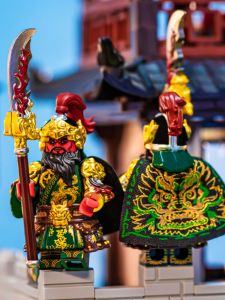 Legends of the Three Kingdoms Building Blocks Set with Horse And Toy Figures Compatible with Lego for Children And Adults