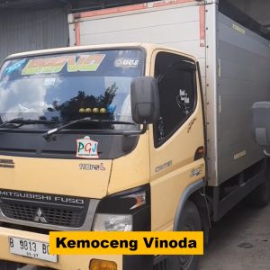 GLM - Kemoceng Vinoda Warna Hijau / Kemoceng Microfiber / Kemoceng Mobil Multi Fungsi / Alat Pembersih Debu Murah