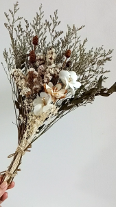 ช่อดอกไม้แห้ง ดอกชบา ช่อ 40 cm. แจกันดอกไม้ ดอกไม้แห้ง DIY ตกแต่ง พร้อพถ่ายรูป Flower Bunch