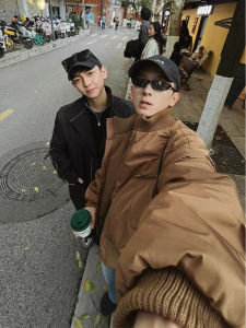 American Style Bomber Jacket Mens Winter Thickened Pilot Cotton Coat Duck down Jacket City Casual Loose Fit Short Style