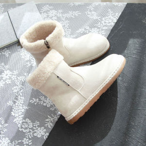 Womens Fluffy Tube Snow Boots 2025 New Autumn Winter Flat Bottom Fleece Lined Short Boots Forest System Retro Cute Warm Cotton Shoes