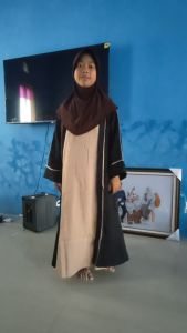 Gamis Zephy Two Tone Hitam Putih Anak perempuan Syari Maxi Dress Trend Terbaru 2024
