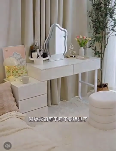 โต๊ะเครื่องแป้งทรงสี่เหลี่ยม กระจกมีไฟLED มีตู้เก็บของด้านข้าง ปรับขยายได้ มีลิ้นชักเก็บของ พร้อมส่ง