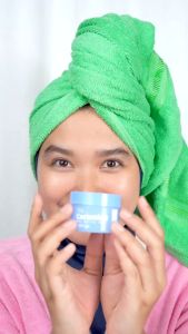 CERAMIDE SKIN BARRIER CARE SR12 MOISTURIZER GEL PENCERAH WAJAH - MEMPERBAIKI SKIN BARRIER KULIT - PERAWATAN KULIT CERAH DAN MELEMBABKAN KULIT