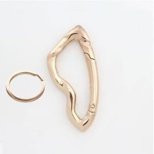 1PCS Zinc Alloy Mountaineering Belt Buckle Metal Essential Belt Icon Carabiner Waist Hanging Keychain Women Men Bag Pendant