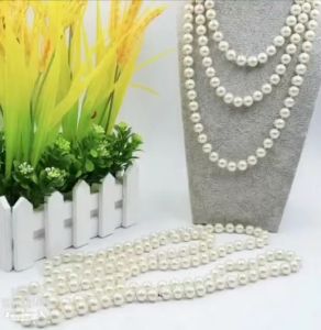 Women's Ball Party Faux Pearl Necklace: A Stylish Choice