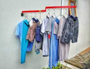 Jemuran Dinding Single Portable