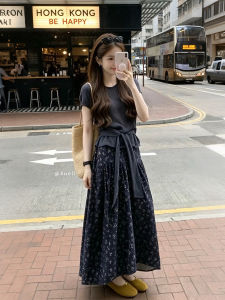 XUECAIQI | Design Binding Round Neck Top A-line Floral Skirt Clothing Set