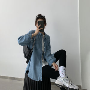 เสื้อเชิ้ตยีนส์ทรงหลวมสำหรับผู้หญิงในช่วงฤดูร้อนและฤดูใบไม้ร่วง เสื้อเชิ้ตลายทางแขนยาวทรงหลวมสำหรับผู้หญิง