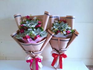 ช่อดอกไม้เงินแบงค์ 20 ของขวัญวันเกิด วาเลนไทน์ งานรับปริญญา