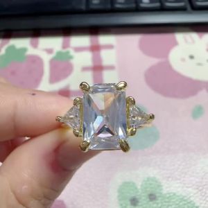Huitan Luxury Women Ring Gold Color Inlaid Big Sparkling Cubic Zirconia Wedding Engagement Promise Jewelry Proposal Accessories