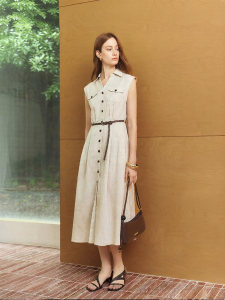 Lily | Đầm Công Sở Tay Ngắn Cổ Suit Phối Len Tencel Hợp Thời Trang