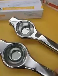 รวดผลและความงาม คันได้ บีบมะนาว เครื่องคั้นน้ำผล ที่คั้นน้ำส้ม บีบมะนาว สแตนเลส ที่คั้นน้ำมะนาว สเตนเลสเกรดพรีเมียม ที่ค ที่บีบมะนาวสแตนเลสเกรดพรีเมียมที่คั้นน้ำส้ม เครื่องคั้นน้ำส้มด้วยมือ ที่บีบมะนาว ที่คั้นมะนาว สเตนเลสเกรดพรีเมียม เมื่อประสิทธิภ