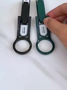 Gunting kuku untuk kuku kaki lansia bahan impor khusus dengan kaca pembesar gunting kuku anti percikan