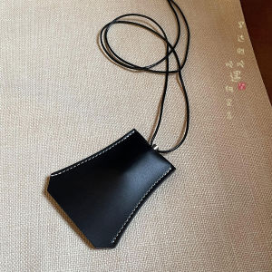 Korean Style Long Leather Necklace Magnetic Eye Wear Clip Bag Pendant Women Luxury Minimalist Neck Chain Jewelry Accessory