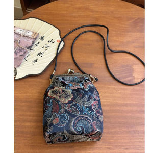 Love of Butterfly New Chinese Style Handmade Silk Fabrics Retro Crossbody Bag for Cheongsam Horse-Face Skirt Mobile Coin Purse for Women