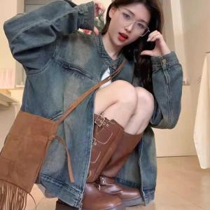 แจ็คเก็ตยีนส์ทรงหลวมสไตล์อเมริกันย้อนยุคสำหรับผู้หญิงในฤดูใบไม้ร่วง แจ็คเก็ตคาร์ดิแกนลำลอง แจ็คเก็ตคอโปโล แจ็คเก็ตยีนส์ทรงหลวม