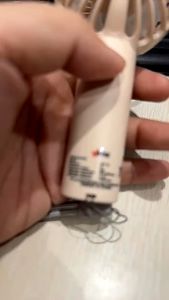 VOTRE KIPAS SAKU SF-15 KIPAS ANGIN MINI GENGGAM Cute / Kipas Lipat PORTABLE / Mini Fan Lucu Mungil Simple