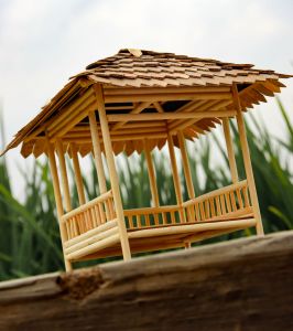 miniatur gazebo 16x16 cm kerajinan tangan