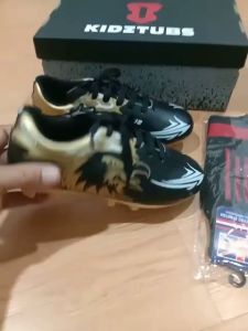KIDZTUBS Sepatu Bola Anak Paket Komplit Sepatu Bola Tas Skin Deker Kaos Kaki Usia 6-10 Tahun Size 28 29 30 31 32 33 34 35 36 37 KDZ1418 122824