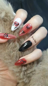 Lizzy Nail AL012 – Nailbox Móng Úp Mắt Mèo Đỏ Rượu Vang Set 10 Móng Giả Press On Nails Almond / Medium Stiletto