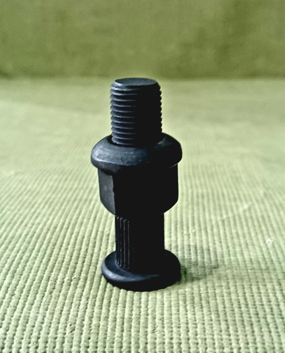 Suzuki multicab f5a/f6a Hub bolt with nut 12x45mm | Lazada PH